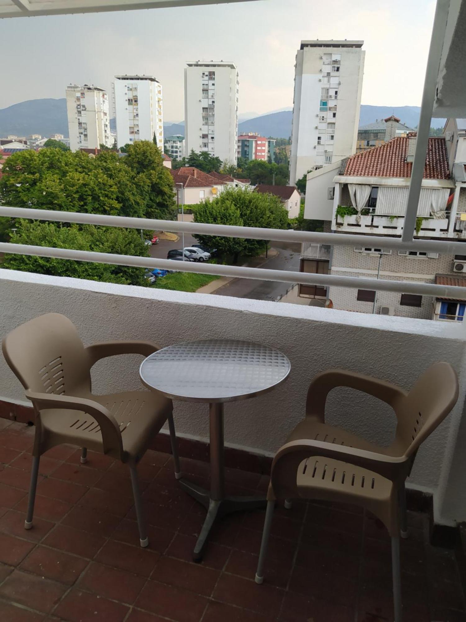 Apartman Senka 2 Appartement Podgorica Buitenkant foto